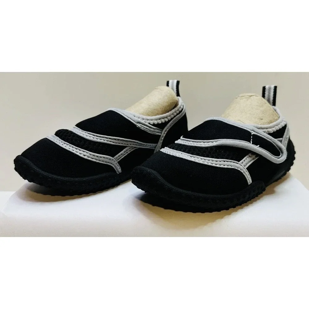 The Children's Place Boy's Size 7/8 Toddler Black And Gray Water Shoes Pre Owned